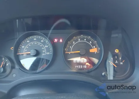 2016 Jeep Patriot Latitude из США, поврежденный, VIN 1C4NJPFB1GD570015